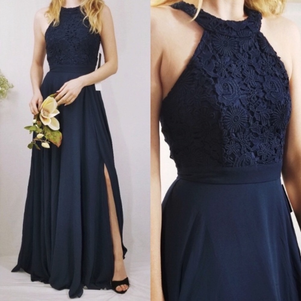 Lulu’s picture perfect navy lace maxi dress